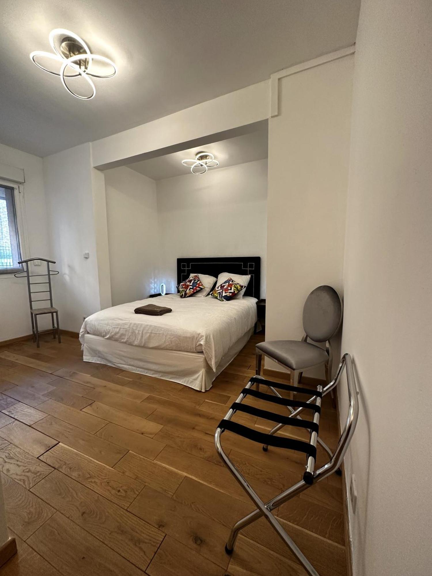 Arena Center Town Apartment Reims Ngoại thất bức ảnh
