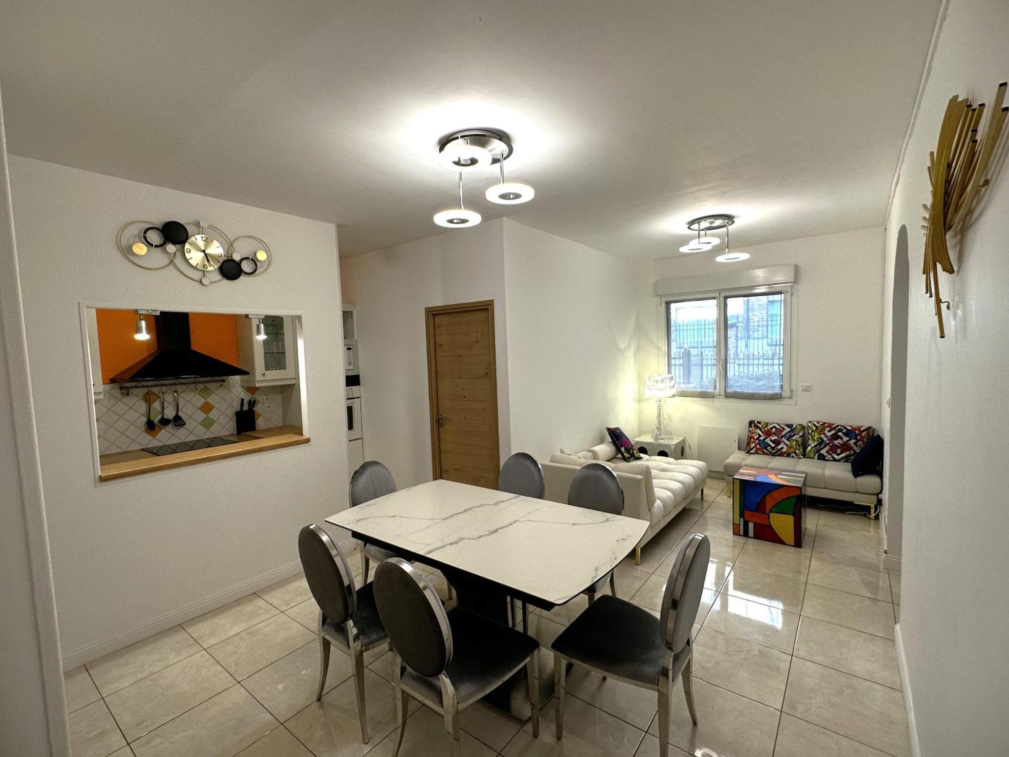 Arena Center Town Apartment Reims Ngoại thất bức ảnh